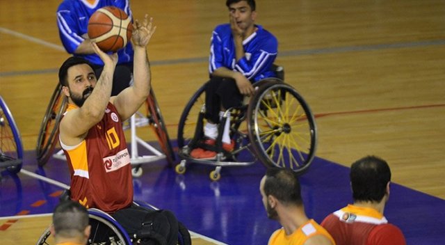 Galatasaray, yarı finalde