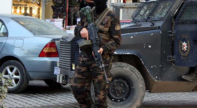 Hakkari'de terör operasyonu: 6 gözaltı