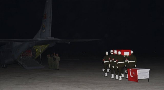 Hakkari şehitleri memleketlerine uğurlandı Hakkari şehitleri memleketlerine uğurlandı