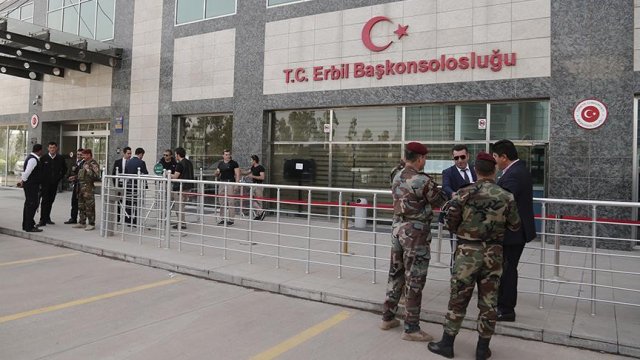 Irak'ta oy verme işlemi başladı Irak'ta oy verme işlemi başladı