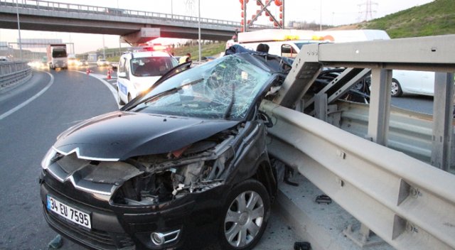 İstanbul’da feci kaza: 1 ölü İstanbul’da feci kaza: 1 ölü