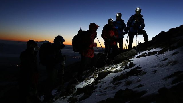 Kanada&#039;da 5 dağcı hayatını kaybetti