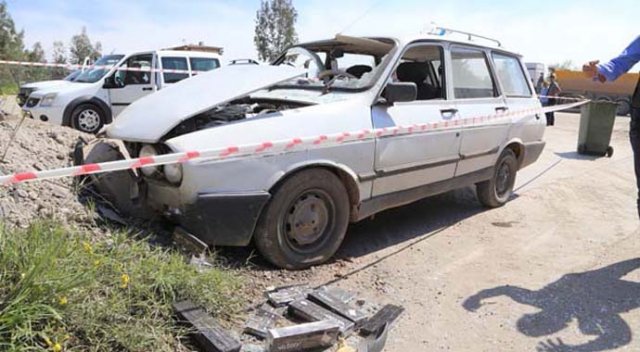 Kaza yaptı öldü, aracından kaçak sigara çıktı Kaza yaptı öldü, aracından kaçak sigara çıktı