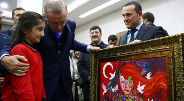 Küçük Dilara&#039;dan Erdoğan&#039;ı duygulandıran hediye
