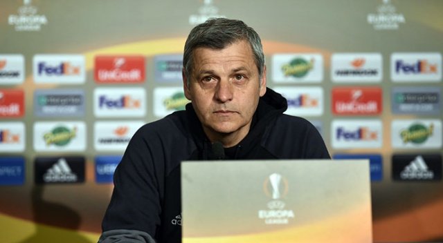 Lyon korkmuyor: "15 bin Beşiktaşlı olacaksa..." Lyon korkmuyor: "15 bin Beşiktaşlı olacaksa..."