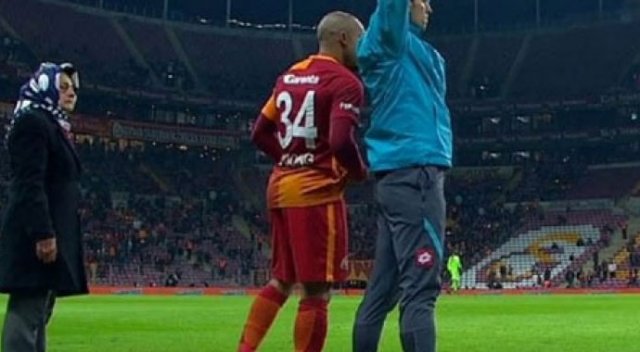 Maç sonrası herkes bu görüntüyü konuşuyor Maç sonrası herkes bu görüntüyü konuşuyor