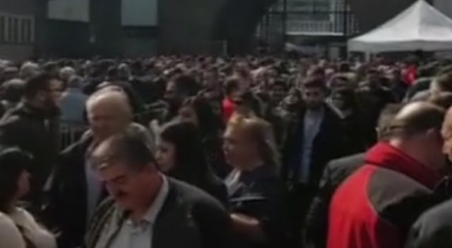 Münih'te referandum kalabalığı Münih'te referandum kalabalığı