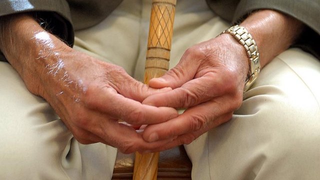 Parkinson hastaları doğru egzersizi &#039;video&#039;dan öğrenecek