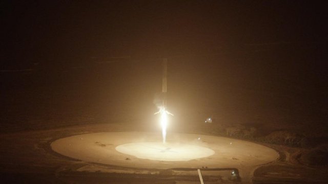 SpaceX ilk kez uzaya &#039;kullanılmış roket&#039; fırlattı
