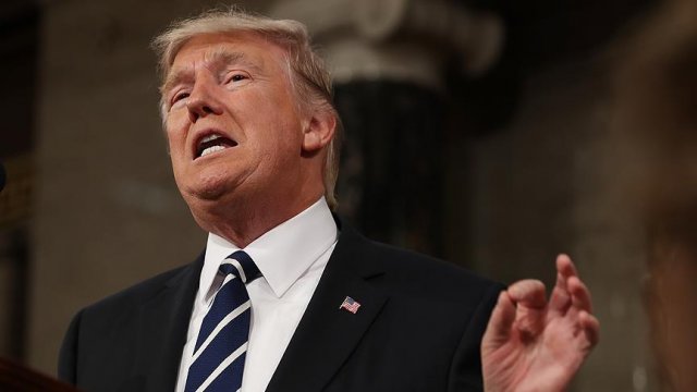 Trump'tan katil Esad'a müdahale sinyali Trump'tan katil Esad'a müdahale sinyali