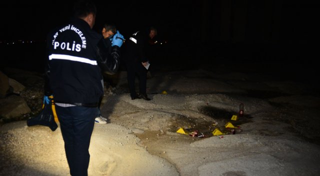 Adana'da üniversiteli genç kendini yaktı Adana'da üniversiteli genç kendini yaktı