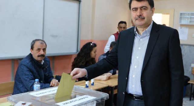Vali Şahin: &#039;İstanbul’da her şey huzur içerisinde gidiyor&#039;