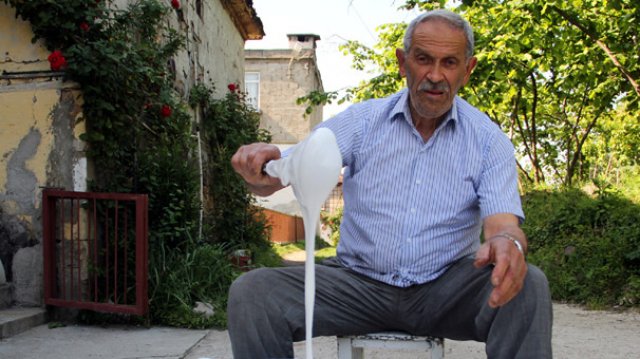 Bu helva yılda sadece 1 ay üretiliyor Bu helva yılda sadece 1 ay üretiliyor