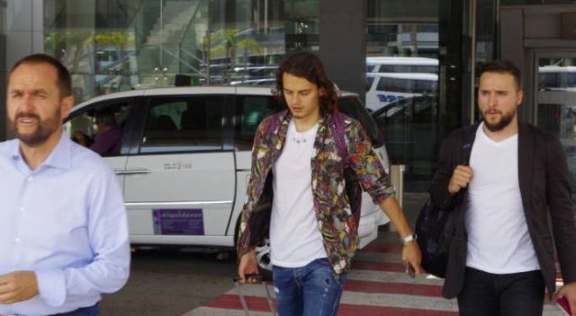 Enes Ünal imza için İspanya'ya gitti Enes Ünal imza için İspanya'ya gitti