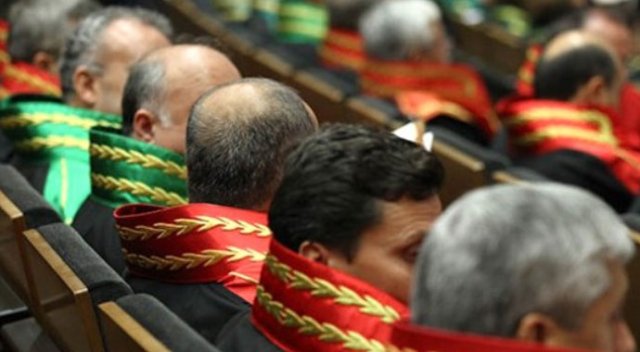 107 hakim ve savcı daha ihraç edildi