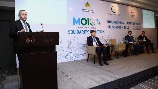 İslam ülkelerinin diplomat adayları Bakü&#039;de buluştu