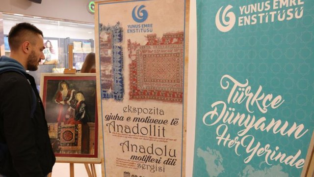 Kosova&#039;da &#039;Anadolu Motiflerinin Dili&#039; Sergisi açıldı