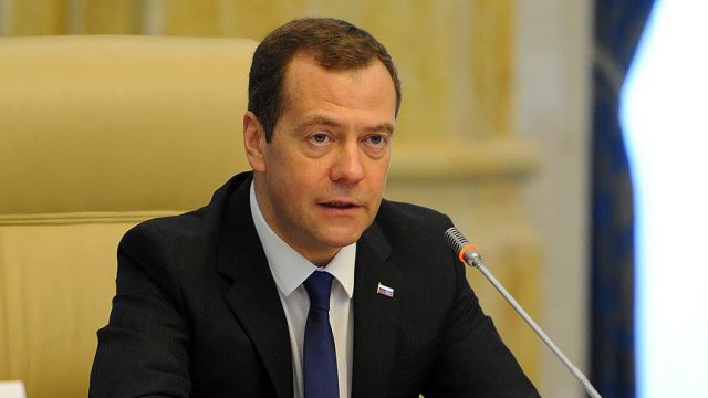 Medvedev İstanbul'da KEİ zirvesine katılacak Medvedev İstanbul'da KEİ zirvesine katılacak