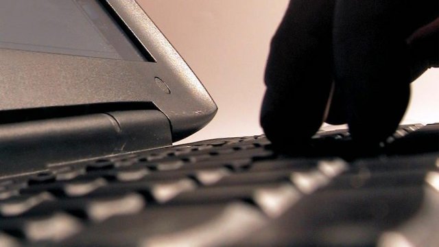 Sosyal medyada terör propagandasına tutuklama Sosyal medyada terör propagandasına tutuklama
