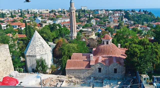 762 yıllık esere restorasyon 762 yıllık esere restorasyon
