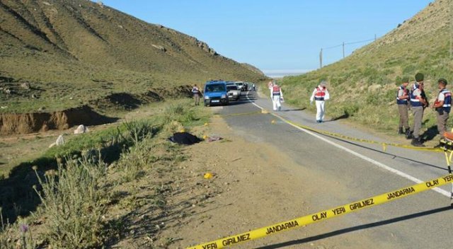 Aksaray'da otomobile düzenlenen silahlı saldırıda, 1 kişi tutuklandı Aksaray'da otomobile düzenlenen silahlı saldırıda, 1 kişi tutuklandı
