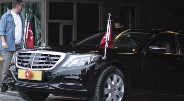 Erdoğan'dan İstanbul Emniyet Müdürü'ne hastanede ziyaret Erdoğan'dan İstanbul Emniyet Müdürü'ne hastanede ziyaret