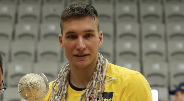 Fenerbahçe'nin yıldızı Bogdanovic yuvadan uçtu! Fenerbahçe'nin yıldızı Bogdanovic yuvadan uçtu!