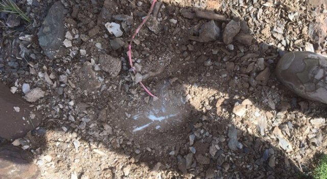 Hakkari kırsalında 5 el yapımı patlayıcı imha edildi Hakkari kırsalında 5 el yapımı patlayıcı imha edildi
