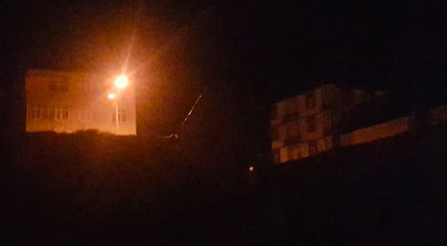 İmam gece ezan okudu, ilçe halkı darbe girişimi sandı İmam gece ezan okudu, ilçe halkı darbe girişimi sandı