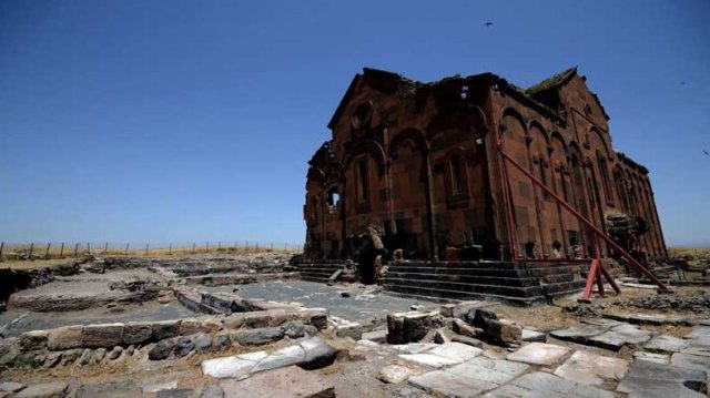 Medeniyetin beşiği: Kars Medeniyetin beşiği: Kars