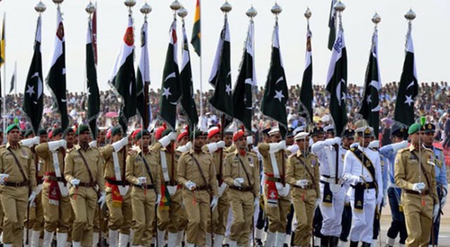Pakistan da Katar'a asker gönderiyor Pakistan da Katar'a asker gönderiyor