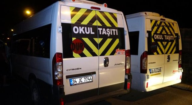 Plakaları aynı olan minibüsler yakalandı Plakaları aynı olan minibüsler yakalandı