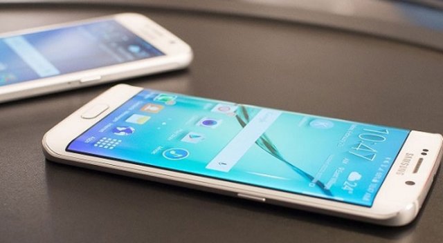 Samsung Galaxy S7 Edge için güncelleme yayınladı