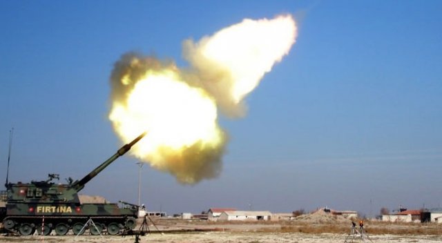 TSK, YPG kontrolündeki Afrin'i bombaladı TSK, YPG kontrolündeki Afrin'i bombaladı