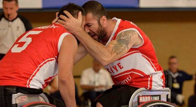 Tekerlekli Sandalye Basketbol Takımımız şampiyon oldu Tekerlekli Sandalye Basketbol Takımımız şampiyon oldu