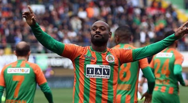 Trabzonspor Vagner Love&#039;ı transfer ediyor