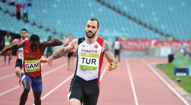 100 metredeki derecesiyle dünya atletizm tarihine geçti 100 metredeki derecesiyle dünya atletizm tarihine geçti