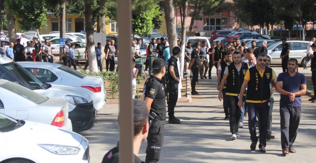 5 sahte polis çetesi çökertildi 5 sahte polis çetesi çökertildi