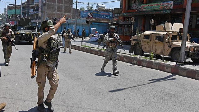 Afganistan'da 14 DEAŞ üyesi öldürüldü Afganistan'da 14 DEAŞ üyesi öldürüldü