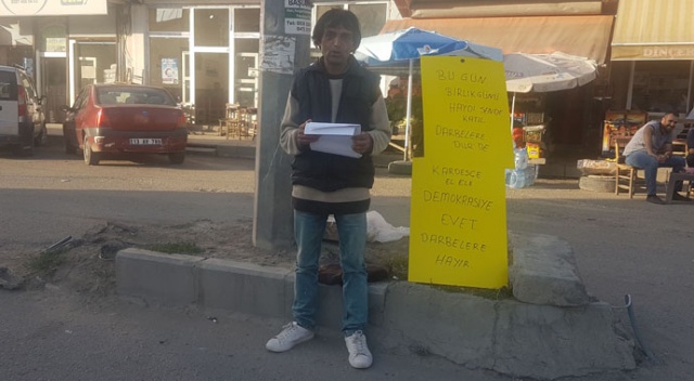 Ağrılı esnaf tek başına nöbete başladı Ağrılı esnaf tek başına nöbete başladı