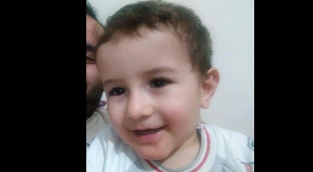 Av tüfeğiyle vurulan çocuk öldü Av tüfeğiyle vurulan çocuk öldü