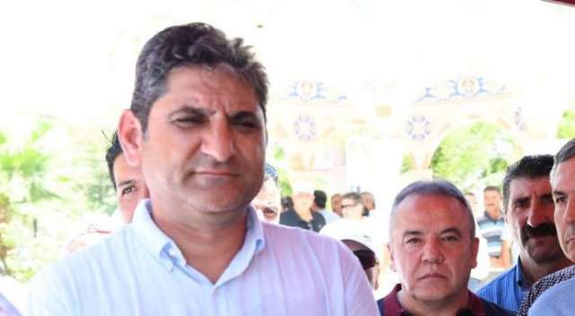 Aykut Erdoğdu, Maltepe diye AK Parti mitingini paylaştı! Aykut Erdoğdu, Maltepe diye AK Parti mitingini paylaştı!