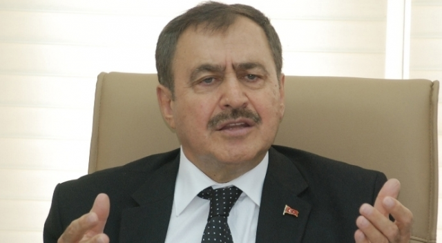 Bakan’dan 'İstanbullular şehri terk etsin' açıklamasına tepki Bakan’dan 'İstanbullular şehri terk etsin' açıklamasına tepki