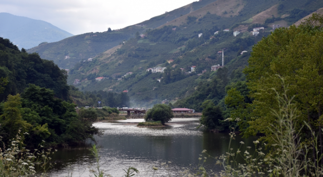 Bakan Soylu&#039;dan göl kenarındaki betonu kaldırın talimatı