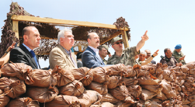 Bakan Soylu, Irak sınırında Bakan Soylu, Irak sınırında