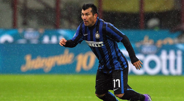 Beşiktaş'tan Gary Medel girişimi! Beşiktaş'tan Gary Medel girişimi!