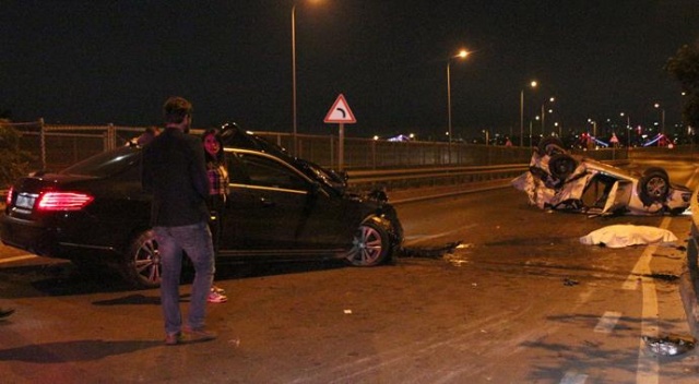 Beykoz&#039;da zincirleme kaza, ölü ve yaralılar var