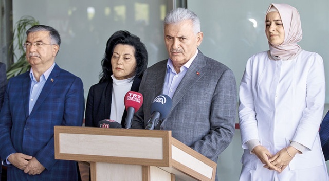 Binali Yıldırım: Depremle yaşamaya alışmalıyız Binali Yıldırım: Depremle yaşamaya alışmalıyız