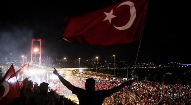 Cezaevindeki FETÖ’cülere 15 Temmuz Destanı izletilecek
