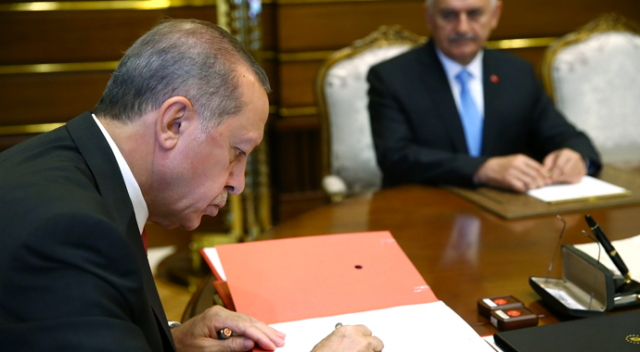 Cumhurbaşkanı imzaladı, Başbakan açıkladı